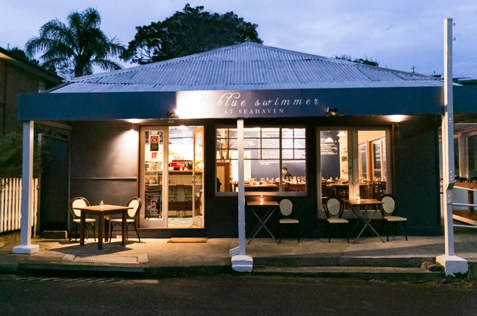 Lunch at the Blue Swimmer