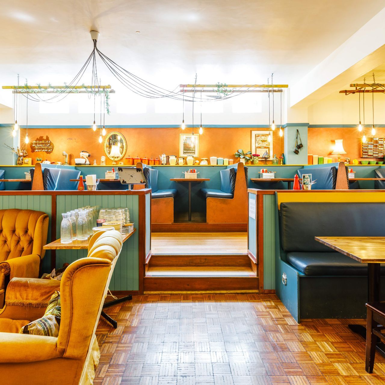 Casual dinner at Aunty Ed's