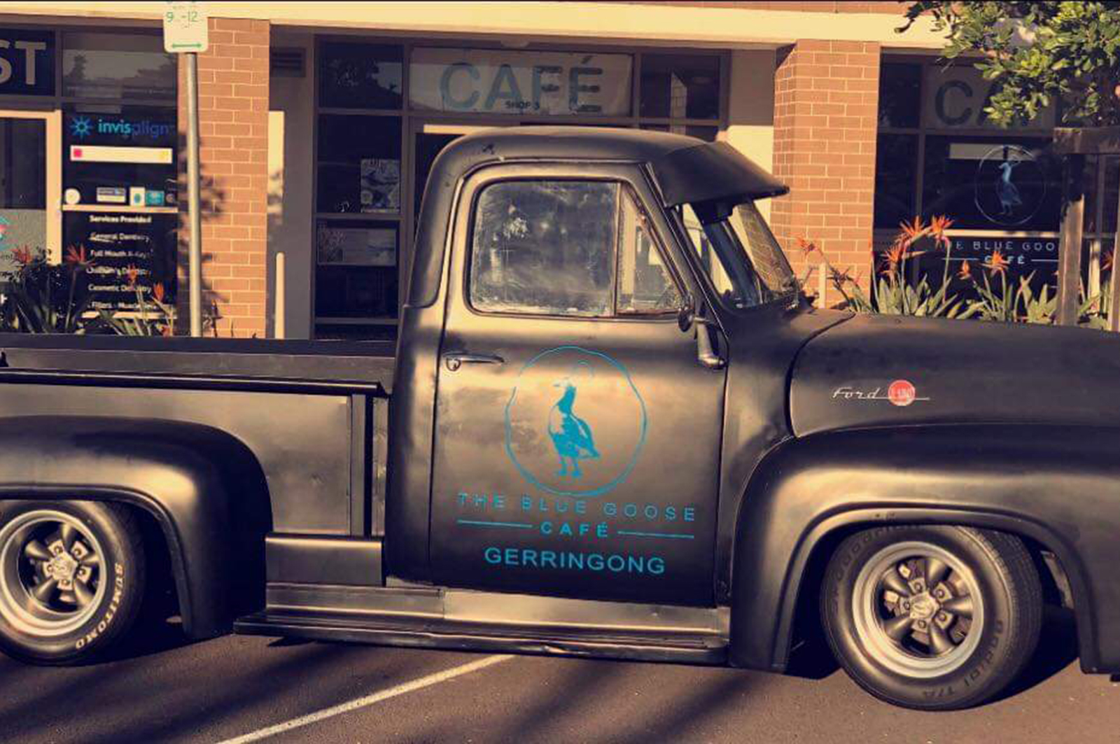 The Blue Goose Café